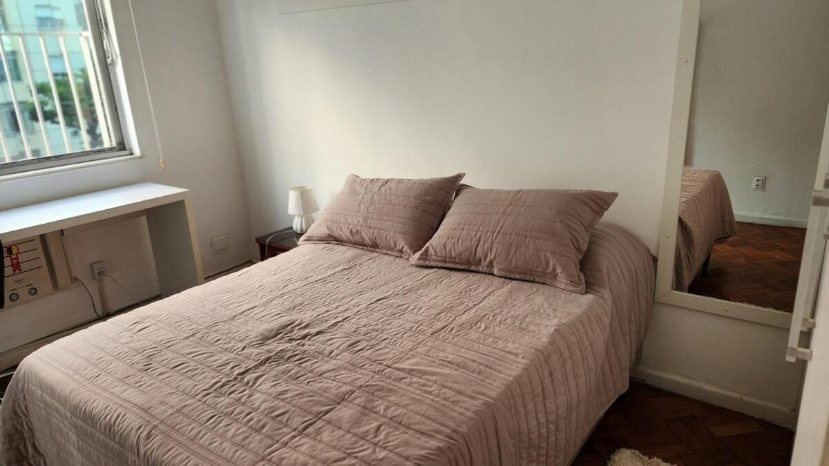 Beautiful 3 Bedrooms Next To Leme And Copa Beaches Apartamento