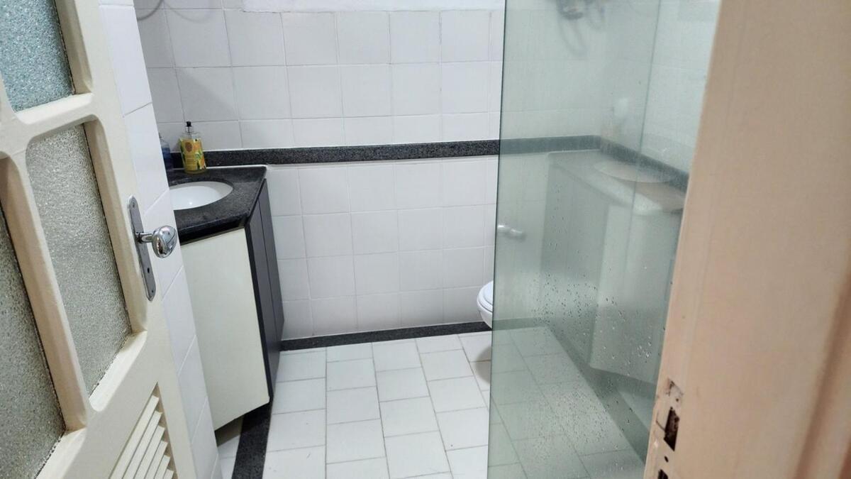 Beautiful 3 Bedrooms Next To Leme And Copa Beaches Apartamento *
